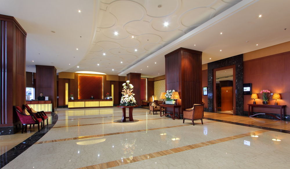 Best Western Mangga Dua Hotel & Residence image 1